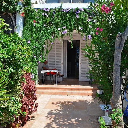 Appartement Townhouse On The Beach Line